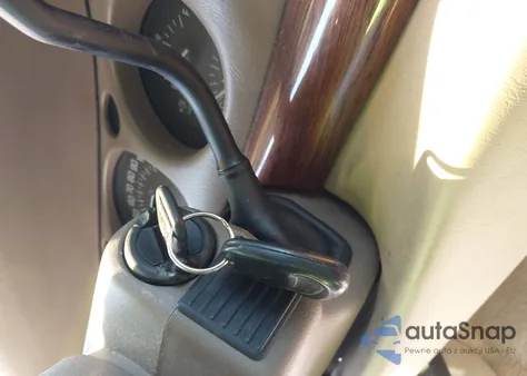 2005 Buick Lesabre Custom из США, поврежденный, VIN 1G4HP52KX5U272030